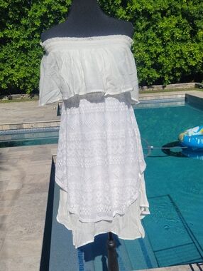 Disney Alice Through The Looking Glass White Off-Shoulder Lace Midi Dress